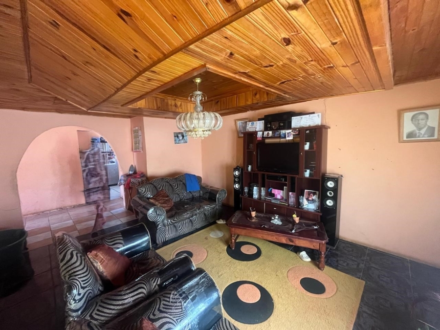 3 Bedroom Property for Sale in Govan Mbeki Eastern Cape